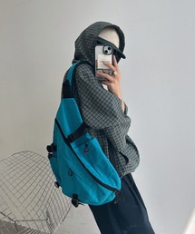 UNDERSTATEMENTs（アンダーステイトメント）の「【ユニセックス】ナイロンテックワンショルダーバッグ（ショルダーバッグ）」