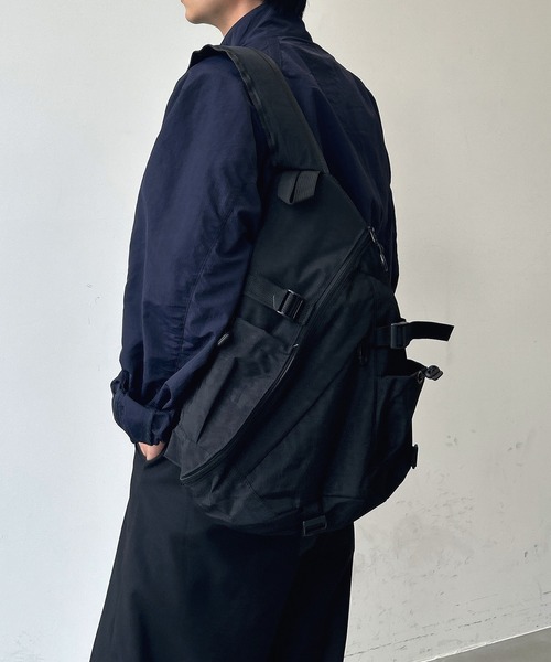 UNDERSTATEMENTs（アンダーステイトメント）の「【ユニセックス】ナイロンテックワンショルダーバッグ（ショルダーバッグ・メンズ・オレンジ/グレー/ライトブルー/ブラック・FREE）」の6枚目の写真