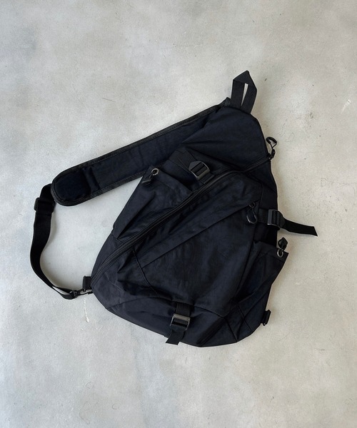 UNDERSTATEMENTs（アンダーステイトメント）の「【ユニセックス】ナイロンテックワンショルダーバッグ（ショルダーバッグ・メンズ・オレンジ/グレー/ライトブルー/ブラック・FREE）」の12枚目の写真