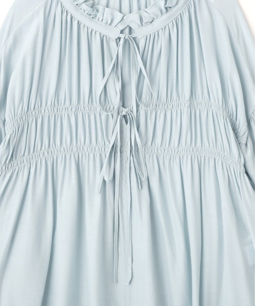 Editt by YECCA VECCA（エディットバイイェッカヴェッカ）の「シャーリングギャザーリボンブラウス（シャツ/ブラウス・レディース・イエロー/ネイビー/オフホワイト/サックスブルー・FREE）」の16枚目の写真