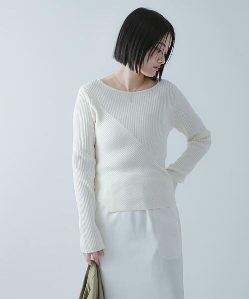 SENSE OF PLACE by URBAN RESEARCH(センスオブプレイスバイアーバンリサーチ)の「『洗濯可/防花粉』SKINProofアシメヘムボートネックセーター(ニット/セーター・レディース・ネイビー/チャコールグレー/ピンク/アイボリー・ONE)」の12枚目の写真