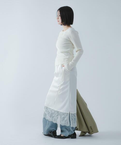 SENSE OF PLACE by URBAN RESEARCH(センスオブプレイスバイアーバンリサーチ)の「『洗濯可/防花粉』SKINProofアシメヘムボートネックセーター(ニット/セーター・レディース・ネイビー/チャコールグレー/ピンク/アイボリー・ONE)」の16枚目の写真