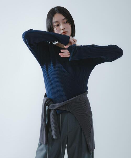 SENSE OF PLACE by URBAN RESEARCH(センスオブプレイスバイアーバンリサーチ)の「『洗濯可/防花粉』SKINProofアシメヘムボートネックセーター(ニット/セーター・レディース・ネイビー/チャコールグレー/ピンク/アイボリー・ONE)」の19枚目の写真