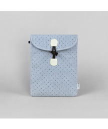 KIMHACHAN（キムハチャン）の「コーデュロイトグルボタンポーチ - Lサイズ / 3色（PC・タブレットケース）」