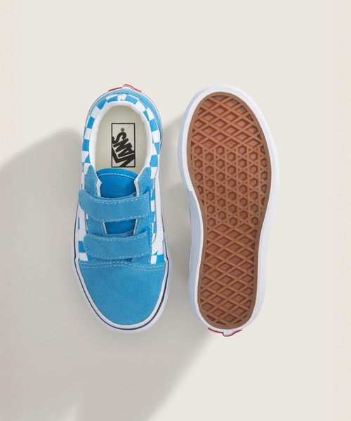 VANS(バンズ)の「キッズ オールドスクール V / Old Skool V COLOR THEORY CHECK VN000CYDFNM1(スニーカー・キッズ・ブルー・1/2/3/11/12/13)」の3枚目の写真