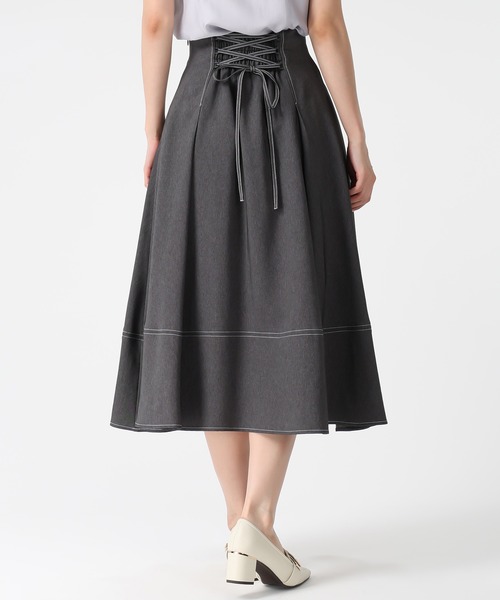 MISCH MASCH(ミッシュマッシュ)の「2026春夏新作 ポリデニム配色ステッチレースアップスカート(スカート・レディース・ブラック/ネイビー/ブルー・S/M)」の13枚目の写真