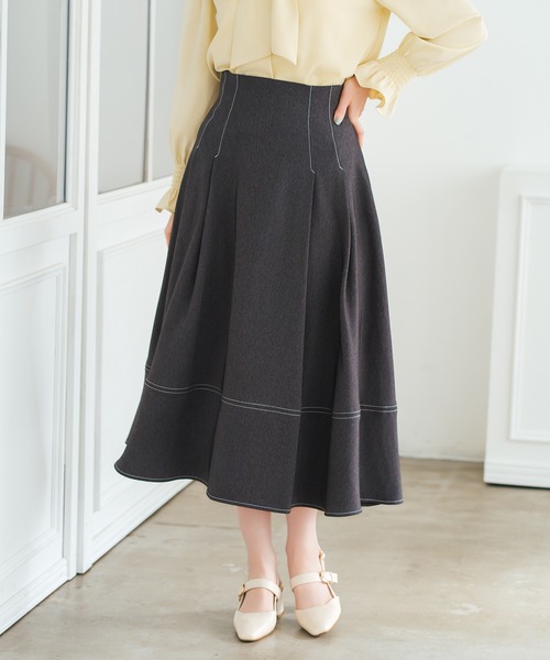 MISCH MASCH(ミッシュマッシュ)の「2026春夏新作 ポリデニム配色ステッチレースアップスカート(スカート・レディース・ブラック/ネイビー/ブルー・S/M)」の4枚目の写真