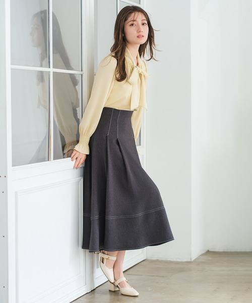 MISCH MASCH(ミッシュマッシュ)の「2026春夏新作 ポリデニム配色ステッチレースアップスカート(スカート・レディース・ブラック/ネイビー/ブルー・S/M)」の6枚目の写真