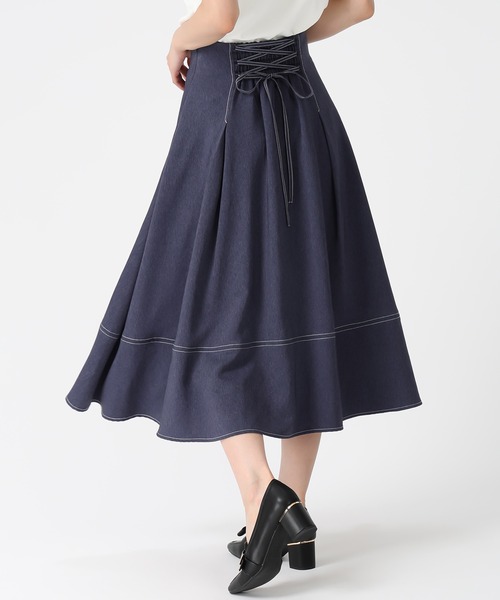 MISCH MASCH(ミッシュマッシュ)の「2026春夏新作 ポリデニム配色ステッチレースアップスカート(スカート・レディース・ブラック/ネイビー/ブルー・S/M)」の20枚目の写真