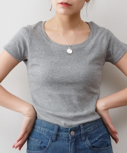RCD(アールシーディー)の「コットンフライス半袖Tシャツ インナー(Tシャツ/カットソー・レディース・杢グレー/チャコールグレー/オフホワイト/ネイビー/ブラック・L/M/LL)」の4枚目の写真