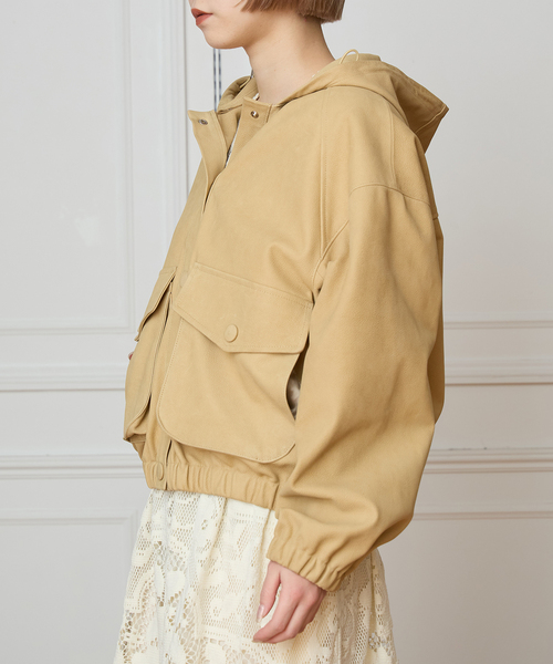 IENA LA BOUCLE（イエナラブークル）の「IENA LA BOUCLE GOATLEATHER HOODIEブルゾン（その他アウター・レディース・ナチュラル・FREE）」の3枚目の写真