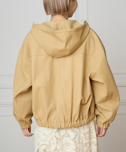 IENA LA BOUCLE（イエナラブークル）の「IENA LA BOUCLE GOATLEATHER HOODIEブルゾン（その他アウター・レディース・ナチュラル・FREE）」の4枚目の写真