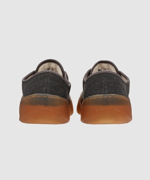 ERL(イーアールエル)の「UNISEX CAMINO LOW SKATE SNEAKERS(スニーカー・メンズ・ブラック・10/8/9)」の4枚目の写真