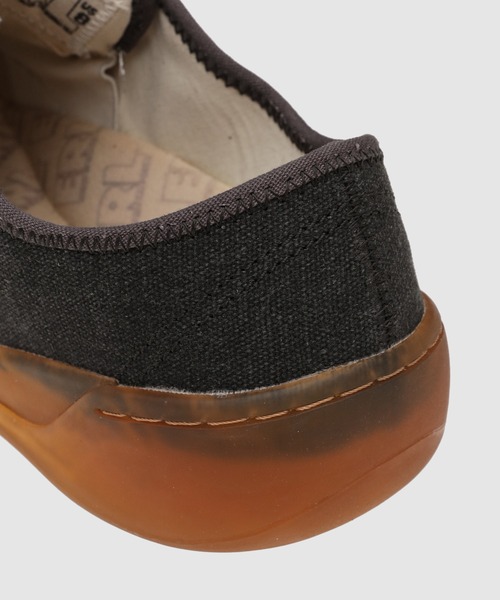 ERL(イーアールエル)の「UNISEX CAMINO LOW SKATE SNEAKERS(スニーカー・メンズ・ブラック・10/8/9)」の5枚目の写真