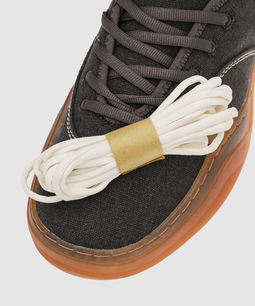 ERL(イーアールエル)の「UNISEX CAMINO LOW SKATE SNEAKERS(スニーカー・メンズ・ブラック・10/8/9)」の12枚目の写真