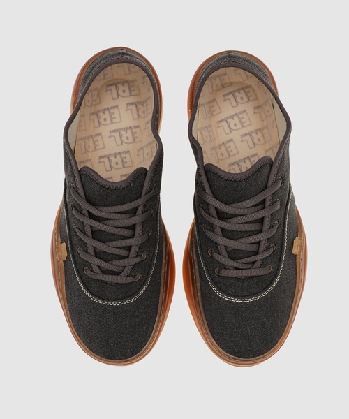 ERL(イーアールエル)の「UNISEX CAMINO LOW SKATE SNEAKERS(スニーカー・メンズ・ブラック・10/8/9)」の11枚目の写真