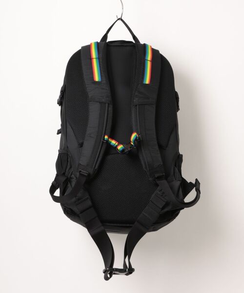 CHUMS（チャムス）の「【CHUMS/チャムス】 Spring Dale 30（バックパック/リュック・レディース・ブラック系その他・FREE）」の4枚目の写真