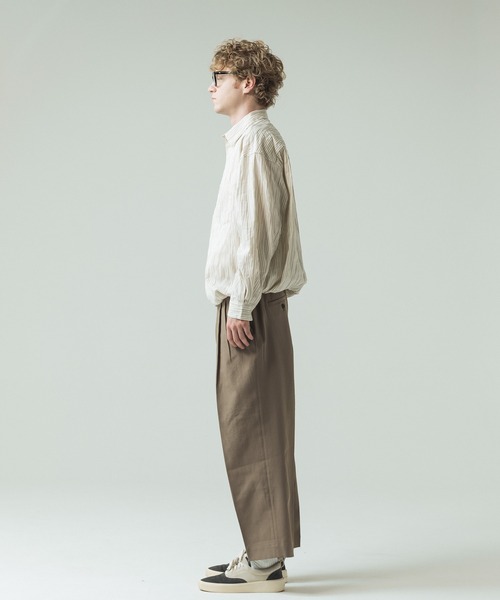 SLICK（スリック）の「【SLICK/スリック】Pinstripe Tuck Jacquard Drawstring Shirt/ピンストライプ タックジャガード ドロストシャツ/レギュラーカラーシャツ（シャツ/ブラウス・メンズ・ブラック/ホワイト・1/2/3）」の15枚目の写真