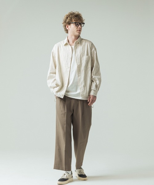 SLICK（スリック）の「【SLICK/スリック】Pinstripe Tuck Jacquard Drawstring Shirt/ピンストライプ タックジャガード ドロストシャツ/レギュラーカラーシャツ（シャツ/ブラウス・メンズ・ブラック/ホワイト・1/2/3）」の10枚目の写真
