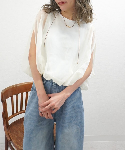 gossara(ゴサラ)の「【トレンドライクな1枚】オーガンジーバルーンプルオーバー(その他トップス・レディース・Off White/ブラック/モカ・FREE)」の1枚目の写真