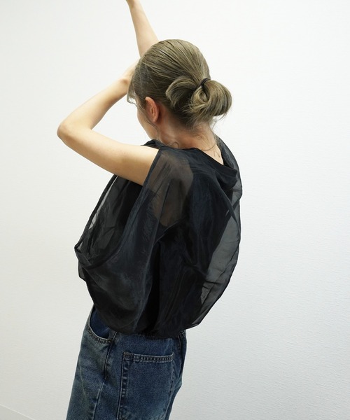 gossara(ゴサラ)の「【トレンドライクな1枚】オーガンジーバルーンプルオーバー(その他トップス・レディース・Off White/ブラック/モカ・FREE)」の15枚目の写真