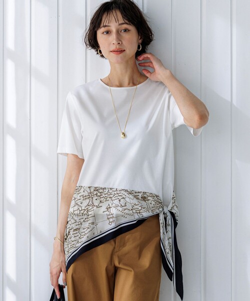 23区 S(ニジュウサンクチイサイサイズ)の「スカーフコンビジャージー ウエストデザイン カットソー(Tシャツ/カットソー・レディース・ブラック系5/ダークブラウン系5/ホワイト系5・32)」の2枚目の写真