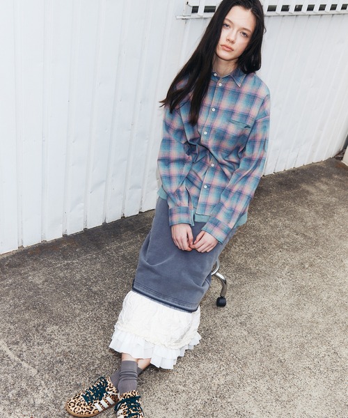 LE CIEL BLEU（ルシェルブルー）の「ウォッシュドスウェットスカートラッフルヘム / Washed Sweat Skirt Ruffle Hem（スカート・レディース・ブラック/グレー・36/38/34）」の12枚目の写真