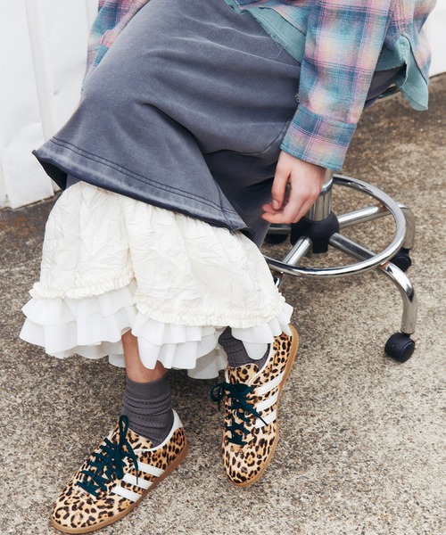 LE CIEL BLEU（ルシェルブルー）の「ウォッシュドスウェットスカートラッフルヘム / Washed Sweat Skirt Ruffle Hem（スカート・レディース・ブラック/グレー・36/38/34）」の11枚目の写真