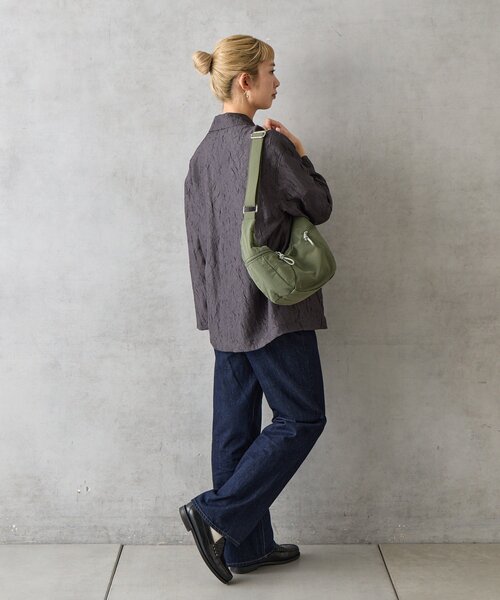 BIRTHDAY BAR（バースデイバー）の「ナイロンショルダーZIPボディバッグ（ショルダーバッグ・レディース・ブラック/ベージュ/ブルー/グリーン・0）」の21枚目の写真