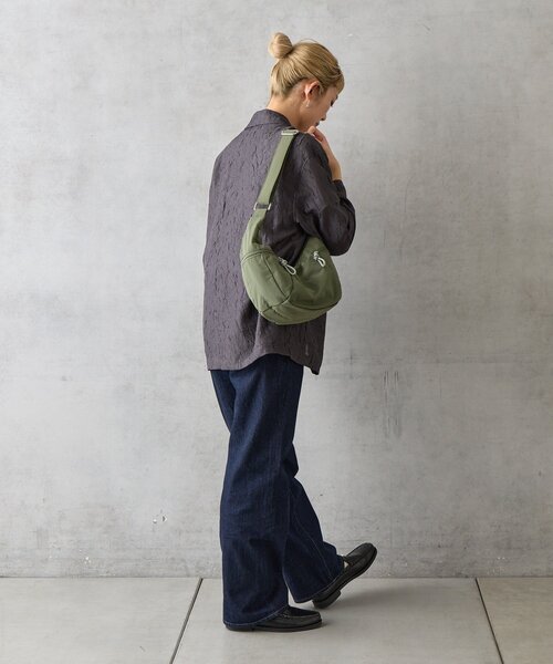 BIRTHDAY BAR（バースデイバー）の「ナイロンショルダーZIPボディバッグ（ショルダーバッグ・レディース・ブラック/ベージュ/ブルー/グリーン・0）」の22枚目の写真