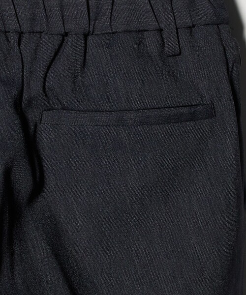 UNITED ARROWS(ユナイテッドアローズ)の「デニムライク ノープリーツ パンツ UA COZY ウォッシャブル ヨコストレッチ 防しわ(スラックス・メンズ・ネイビー・L/M/S/XXXL/XXL/XL)」の11枚目の写真