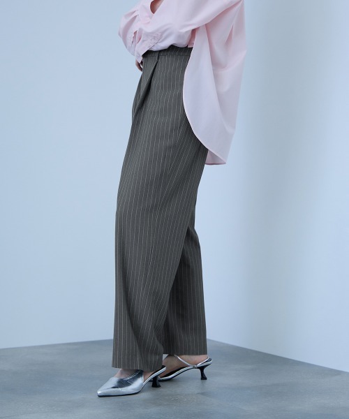 VICKY(ビッキー)の「サイドポケットワイドタックパンツ(その他パンツ・レディース・ブラック系その他/グレー系その他/ライトグレー/ブラック・M)」の22枚目の写真