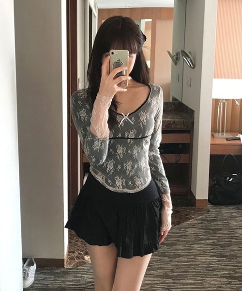 LAFFMO（ラフモ）の「シアーレースレイヤードトップス（Tシャツ/カットソー・レディース・ホワイト/ベージュ/ブラック・F）」の21枚目の写真