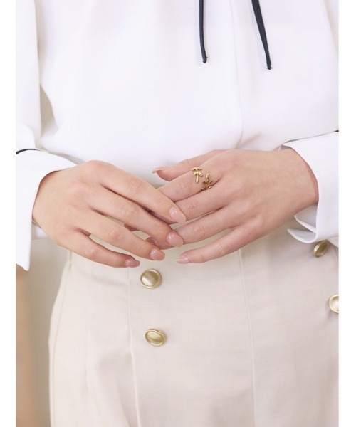 Edit Sheen（エディットシーン）の「リーフモチーフフリーリング（リング・レディース・ゴールド/シルバー・FREE）」の3枚目の写真