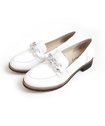 Pointer（shoes）（ポインター）の「【本革・軽量】チェーンモチーフ3.5cmヒールローファー（ローファー）」