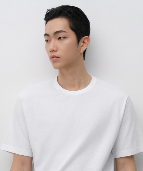 MUSINSA STANDARD（ムシンサスタンダード）の「レギュラークルネックTシャツ[ホワイト]（Tシャツ/カットソー・メンズ・その他・SMALL/MEDIUM/LARGE/X-LARGE/2XL/3XL）」の4枚目の写真