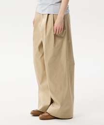 MIDNLOW（ミッドアンドロー）の「Curved Wide Pants（その他パンツ）」