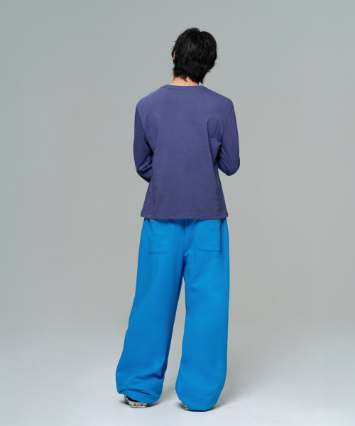 ERA（エラ）の「UNISEX ERA WIDE JOGGER SWEATPANTS - CAPRI BLUE（スウェットパンツ・レディース・ライトブルー・LARGE/MEDIUM/SMALL）」の9枚目の写真