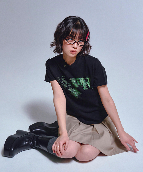 GRAVER（グレーバー）の「[ウーマン]STAR PIXELスリム半袖Tシャツ_2カラー（Tシャツ/カットソー・レディース・ホワイト/ブラック・ONE SIZE）」の7枚目の写真