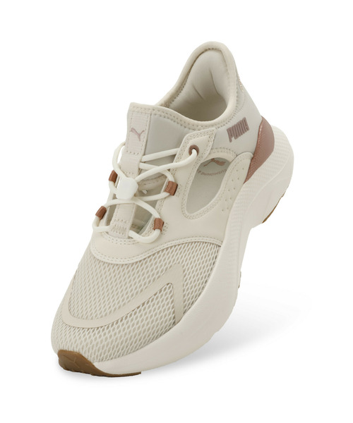 PUMA(プーマ)の「PUMA プーマ ウィメンズ ソフトライド メイブ ミュール イーズイン ランニ(スニーカー・レディース・ホワイト系その他/ブラック系その他/ホワイト系その他2・25.0cm/22.0cm/23.5cm/24.0cm/22.5cm/23.0cm/25.5cm/26.0cm/24.5cm)」の8枚目の写真