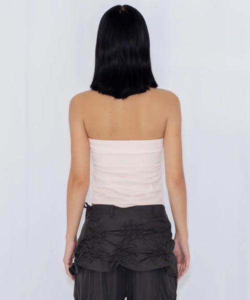 VIAVANDA(ヴィアヴァンダ)の「SHEER HALTERNECK TOP(タンクトップ・レディース・ピンク/ベージュ・FREE)」の4枚目の写真
