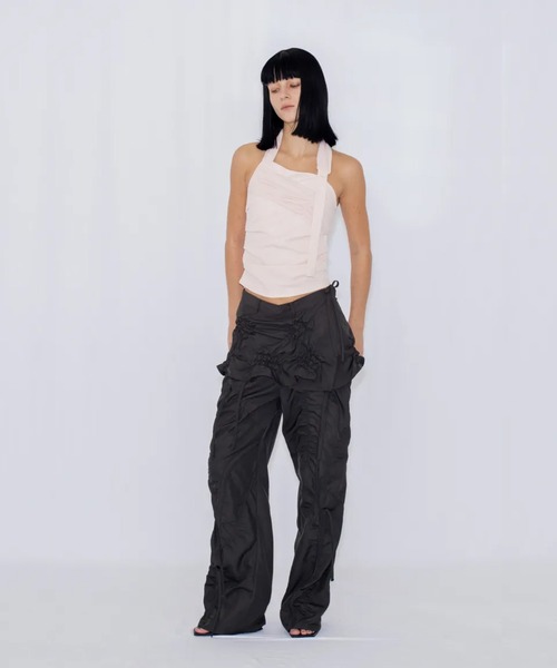VIAVANDA(ヴィアヴァンダ)の「SHEER HALTERNECK TOP(タンクトップ・レディース・ピンク/ベージュ・FREE)」の5枚目の写真