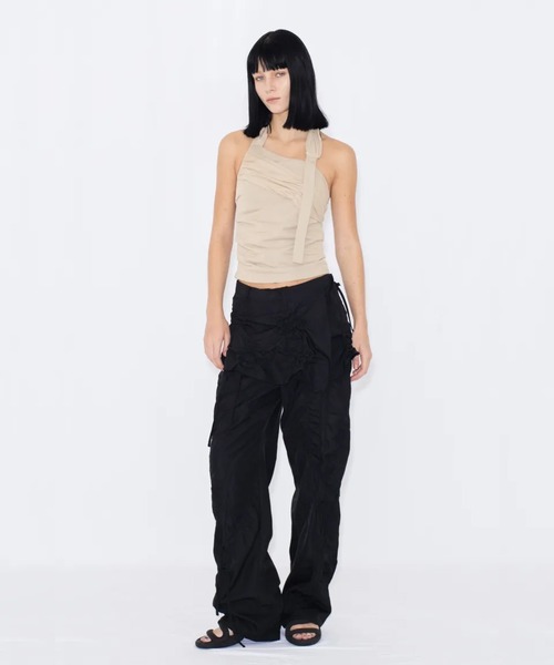VIAVANDA(ヴィアヴァンダ)の「SHEER HALTERNECK TOP(タンクトップ・レディース・ピンク/ベージュ・FREE)」の13枚目の写真