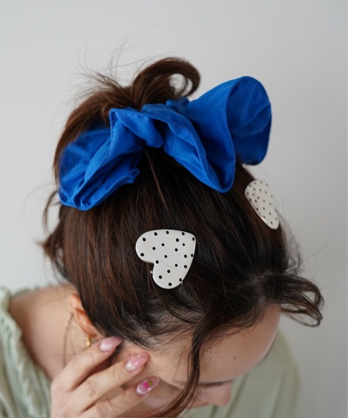 SANSeLF(サンセルフ)の「【SANSeLF】ドットハートヘアクリップ saa26s047(ヘアピン・レディース・ホワイト・FREE)」の4枚目の写真