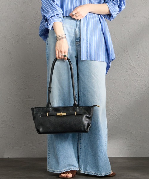 AULENTTI（オウレンティ）の「[AULENTTI/オーレンティ] DOLLARO ロングハンドル レザーバッグ（ショルダーバッグ・レディース・ブラック・F）」の7枚目の写真