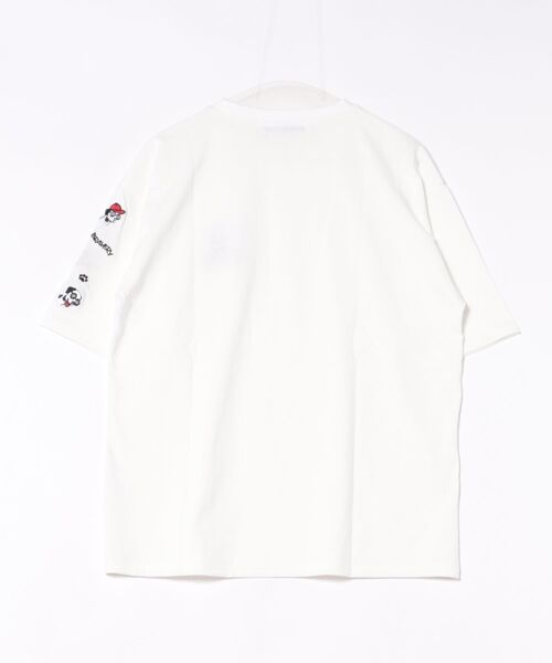 GORGE(ゴージ)の「《ドッグ刺繍×袖刺繍デザイン》Tシャツ/ストリート/春夏秋/全3色(Tシャツ/カットソー・レディース・ブラック/ホワイト/ネイビー・F)」の22枚目の写真