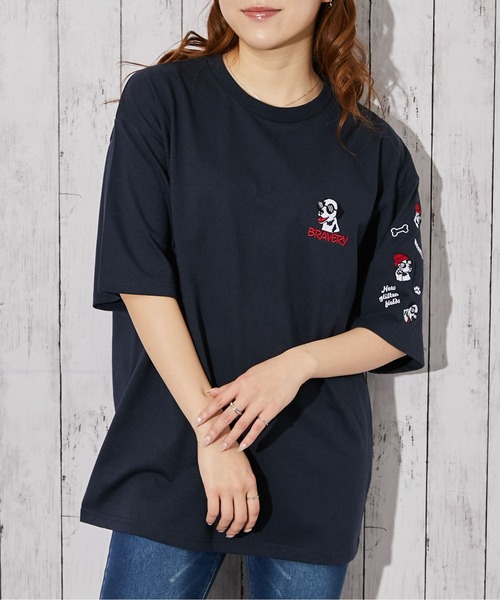 GORGE(ゴージ)の「《ドッグ刺繍×袖刺繍デザイン》Tシャツ/ストリート/春夏秋/全3色(Tシャツ/カットソー・レディース・ブラック/ホワイト/ネイビー・F)」の3枚目の写真