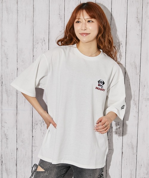 GORGE(ゴージ)の「《ドッグ刺繍×袖刺繍デザイン》Tシャツ/ストリート/春夏秋/全3色(Tシャツ/カットソー・レディース・ブラック/ホワイト/ネイビー・F)」の5枚目の写真