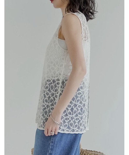 Re:EDIT（リエディ）の「[2026 SUMMER COLLECTION]前後2WAYコードラッセルレースノースリーブトップス（タンクトップ・レディース・ブラック/アイボリー・MEDIUM/LARGE）」の15枚目の写真