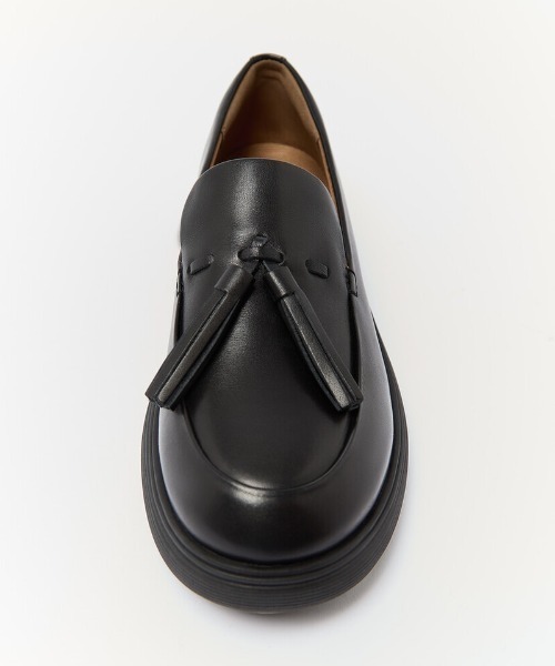 fitflop（フィットフロップ）の「iQ-COMFF タッセル レザー ローファー（ローファー・レディース・ブラック/ベージュ系・US5/US6.5/US6/US5.5/US8/US7.5/US7）」の10枚目の写真